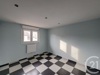  Maison à vendre 10 pièces 222 m²