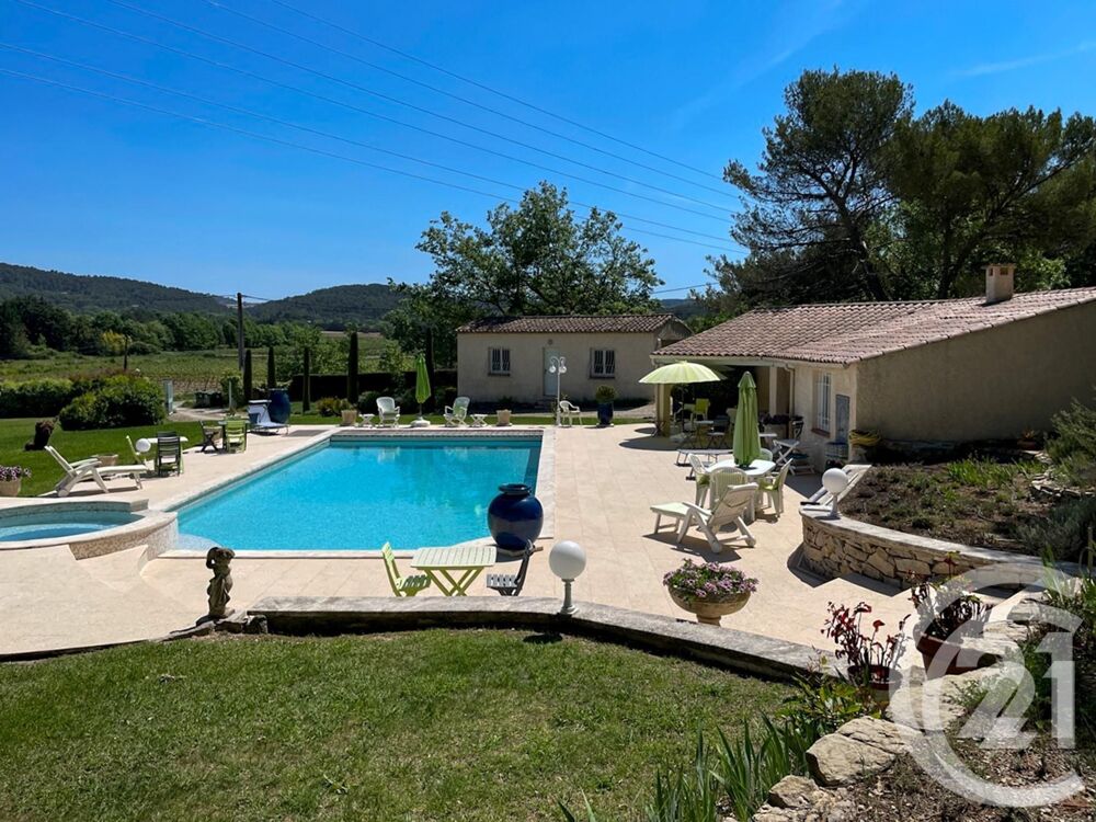 Rognes ,à 30 minutes d'Aix en Provence , au calme absolu....