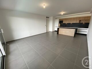  Appartement � louer 3 pi�ces 78 m�