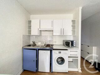  Appartement à louer 1 pièce 22 m²