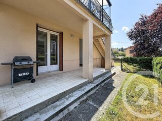  Appartement à louer 3 pièces 81 m²