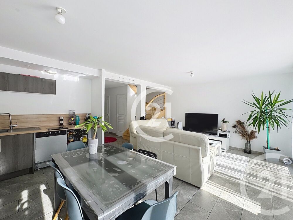 location Maison - 5 pièce(s) - 95 m² May-sur-Orne (14320)