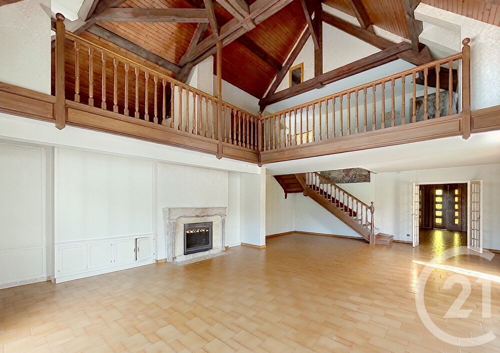 vente Maison - 7 pièce(s) - 350 m² Saint-Gérand-le-Puy (03150)