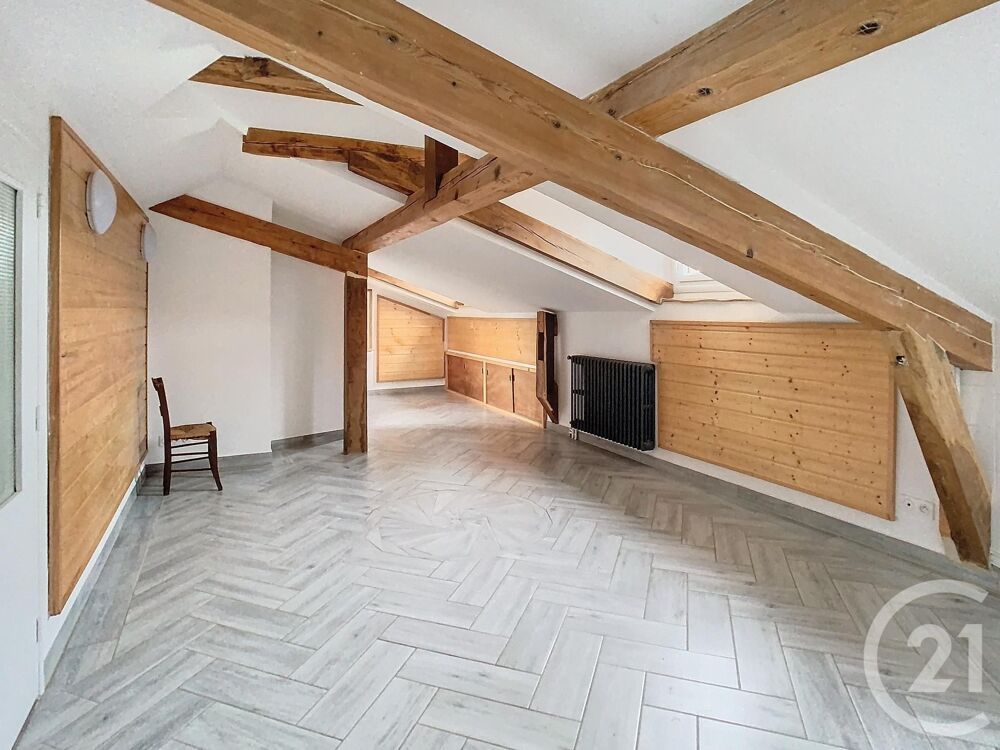 location Appartement - 2 pièce(s) - 57 m² Saint-Lizier (09190)