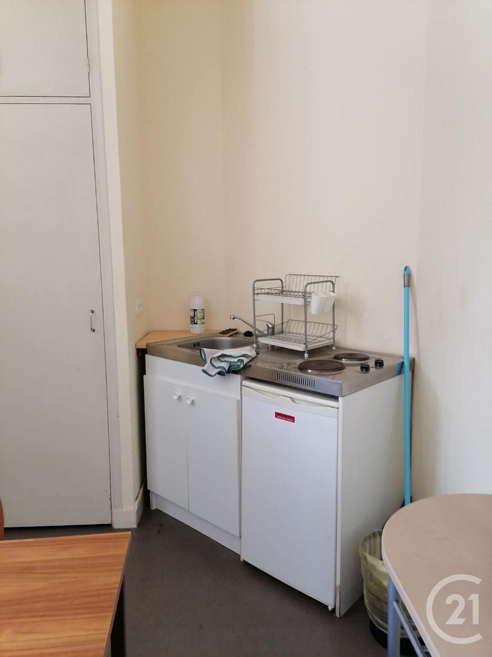 TOURS NORD LOYER TOUT COMPRIS (EAU/CHAUFFAGE/ELEC/WI....