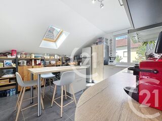  Appartement � vendre 4 pi�ces 87 m�