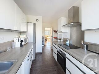 Appartement à vendre 5 pièces 98 m²