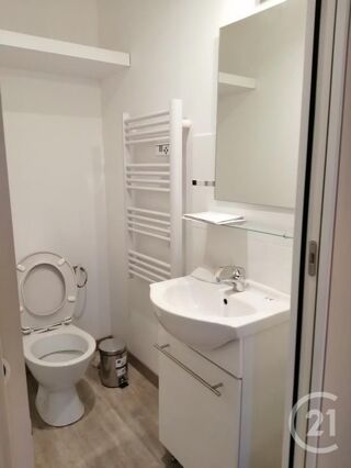  Appartement à louer 2 pièces 23 m²