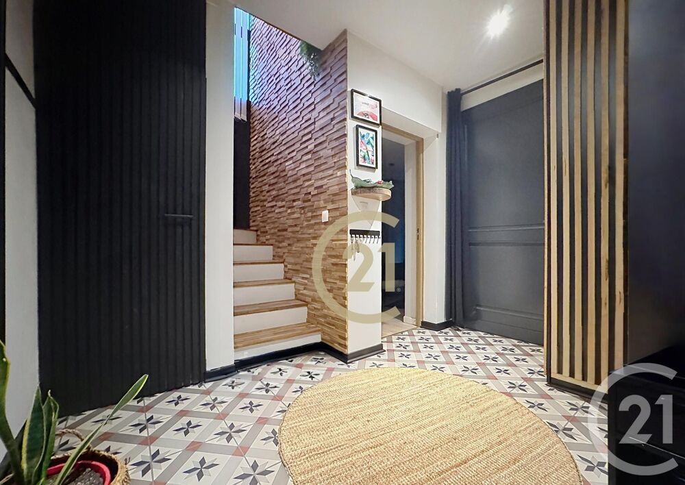 vente Maison - 4 pièce(s) - 91 m² Courcouronnes (91080)