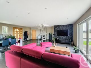  Maison � vendre 6 pi�ces 280 m�