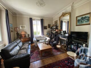  Maison à vendre 9 pièces 339 m²