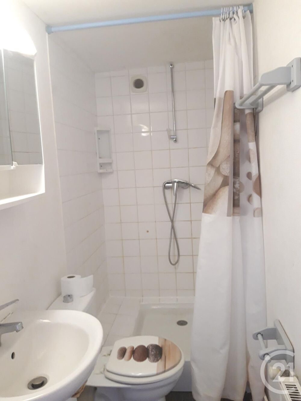 location Appartement - 1 pièce(s) - 30 m² Nevers (58000)
