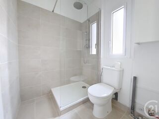  Appartement à louer 1 pièce 34 m²