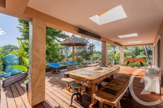  Maison à vendre 10 pièces 350 m²
