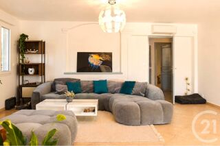  Maison à vendre 8 pièces 242 m²