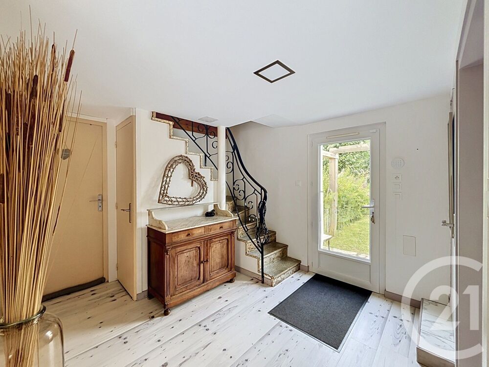 CENTURY 21 vous propose en exclusivité cette charmante m....