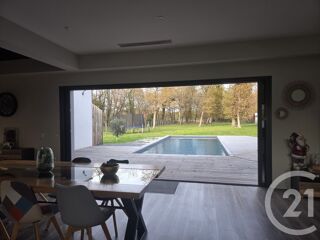  Maison � vendre 6 pi�ces 200 m�