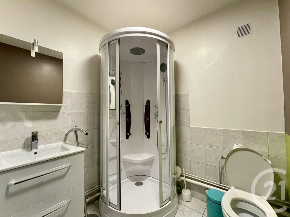 Century 21 Agence de la Gare vous propose à SOCHAUX, dan....