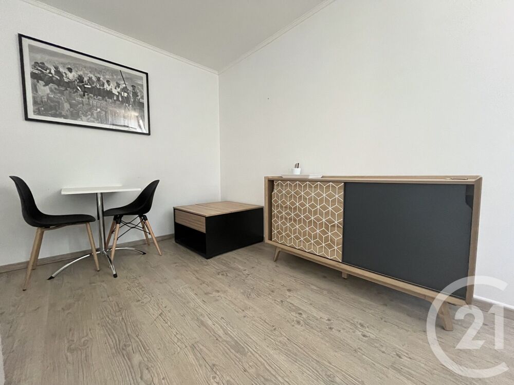 location Appartement - 2 pièce(s) - 30 m² Saint-Julien-les-Rosiers (30340)