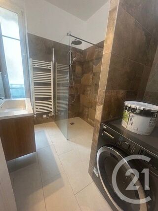  Appartement à louer 2 pièces 43 m²