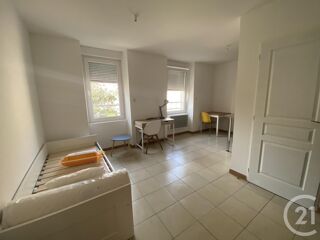  Appartement à louer 1 pièce 19 m²