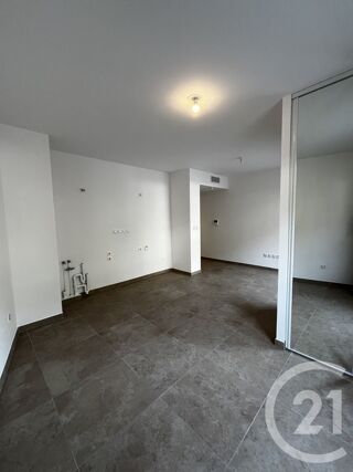 Appartement à louer 1 pièce 27 m²