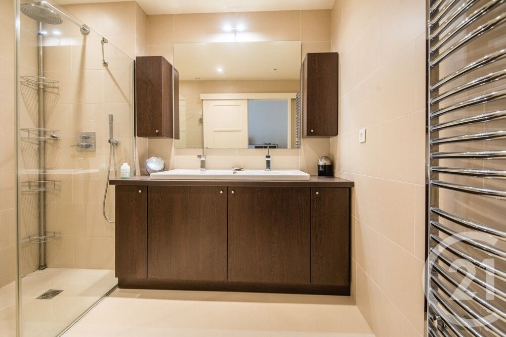 à vendre  Appartement Nice (06300)