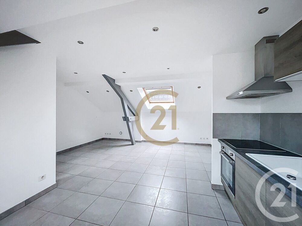 location Appartement - 2 pièce(s) - 43 m² Seloncourt (25230)