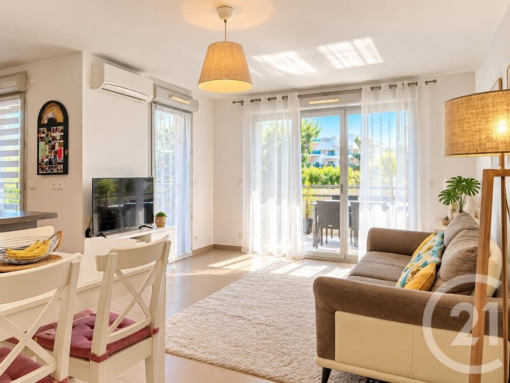 vente Appartement - 3 pièce(s) - 64 m² Antibes (06600)