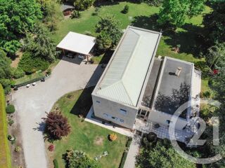  Maison � vendre 7 pi�ces 270 m�