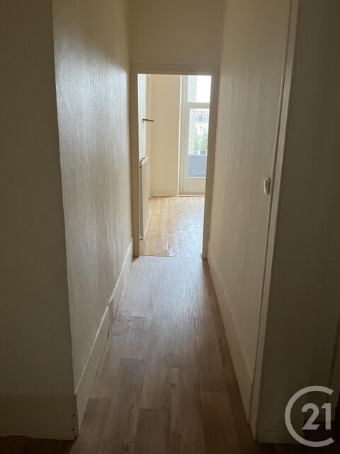  Appartement � louer 4 pi�ces 115 m�