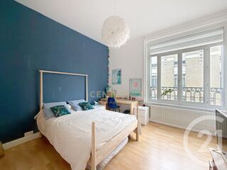  Appartement � louer 3 pi�ces 77 m�