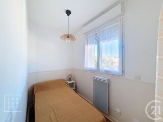  Appartement à louer 1 pièce 25 m²