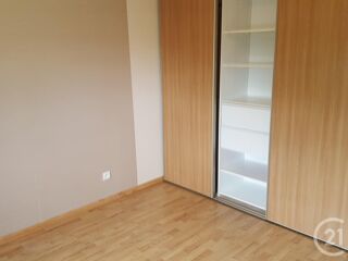  Appartement � louer 4 pi�ces 63 m�