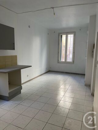  Immeuble � vendre 602 m�