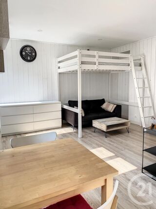  Appartement à louer 1 pièce 20 m²
