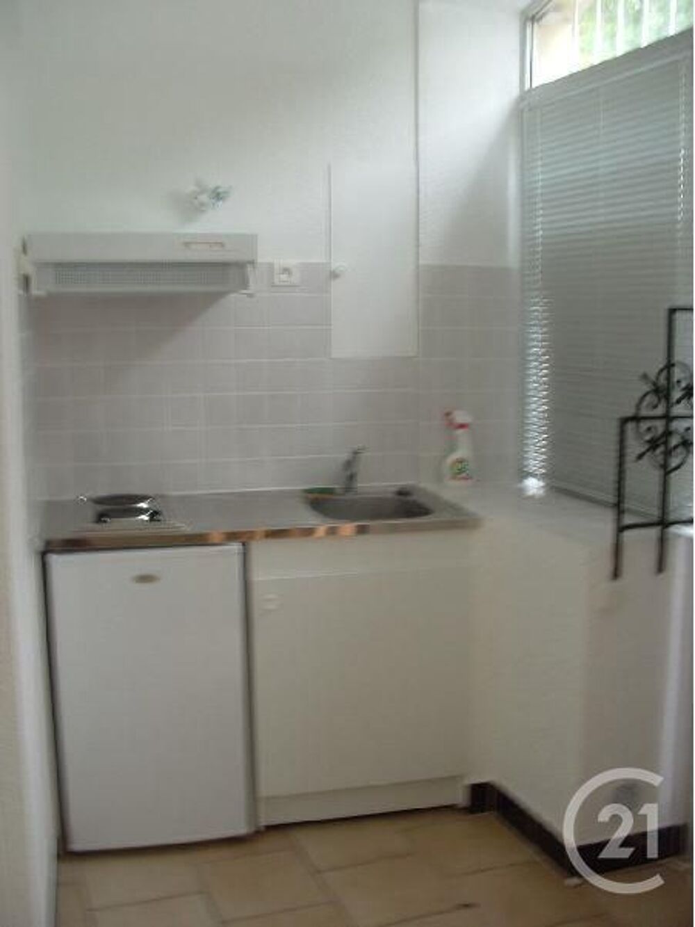location Appartement - 1 pièce(s) - 15 m² Carcassonne (11000)