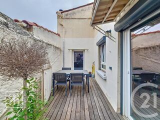  Maison à vendre 3 pièces 318 m²