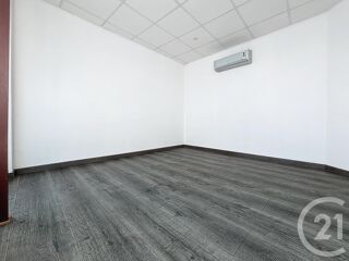  Appartement à louer 2 pièces 52 m²