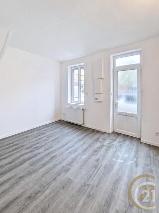  Maison à louer 3 pièces 52 m²
