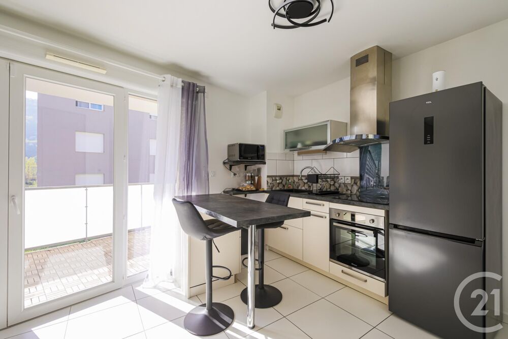 vente Appartement - 2 pièce(s) - 42 m² Saint-Martin-d'Hères (38400)