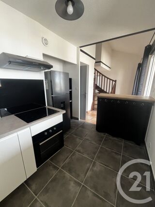  Appartement � louer 4 pi�ces 76 m�