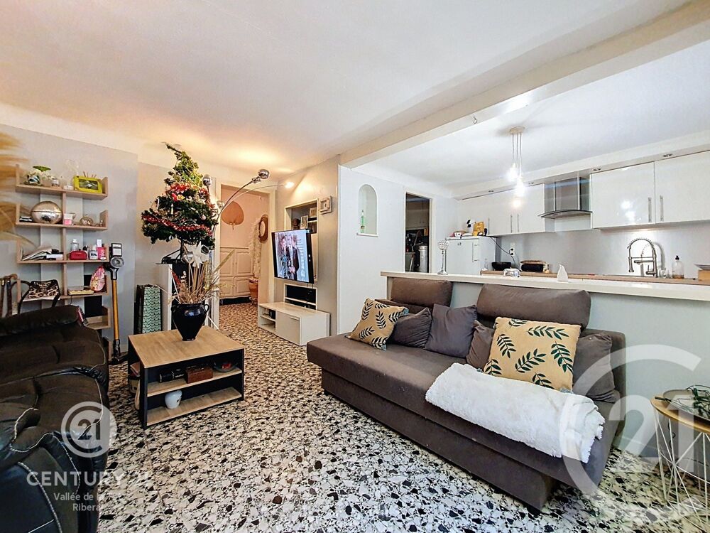 MAISON DE VILLAGE AVEC EXTERIEUR SANS VIS A VIS <br....