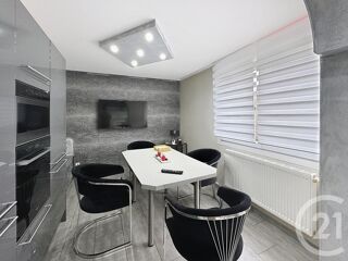  Appartement � louer 5 pi�ces 116 m�