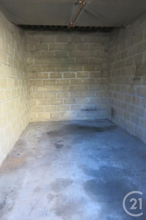  Parking / Garage � louer 12 m�