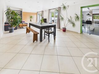  Maison à vendre 5 pièces 179 m²