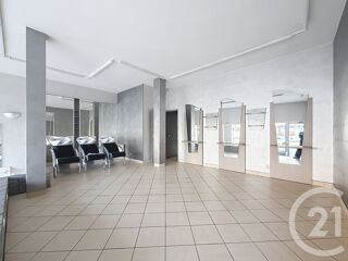  Appartement à louer 3 pièces 70 m²