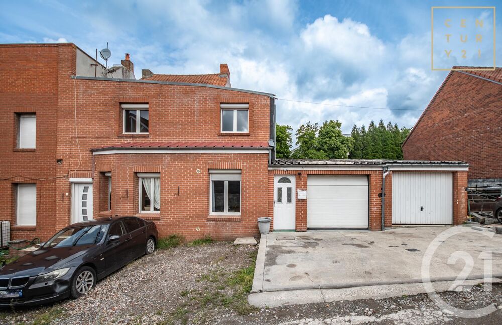 En bref : Maison familiale de 159m² à vendre à Maub....