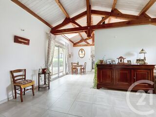  Maison � vendre 4 pi�ces 217 m�