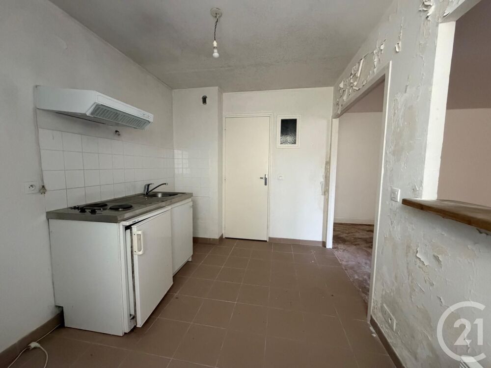 Appartement à vendre au Château de Chimay, en front de m....